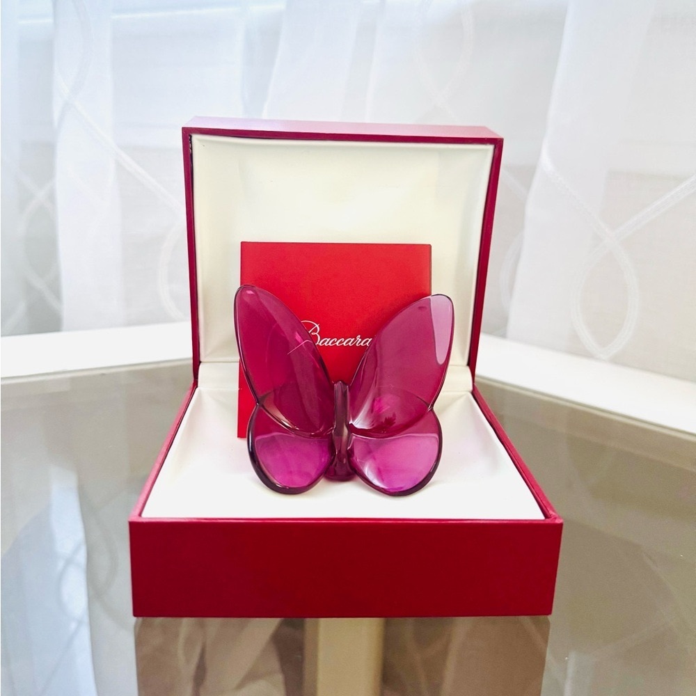 Baccarat Lucky Butterflies in Peony